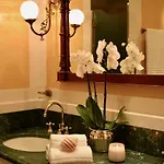 B&B Palazzina Mori - Luxury Bed And Breakfast San Dona di Piave