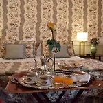 Bed & Breakfast B&B Palazzina Mori - Luxury Bed And Breakfast